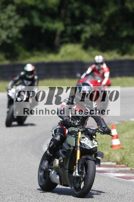 /27 12.06.2025 Ducati Schweiz Trackday Warmup  ADR/gruen-vert/28